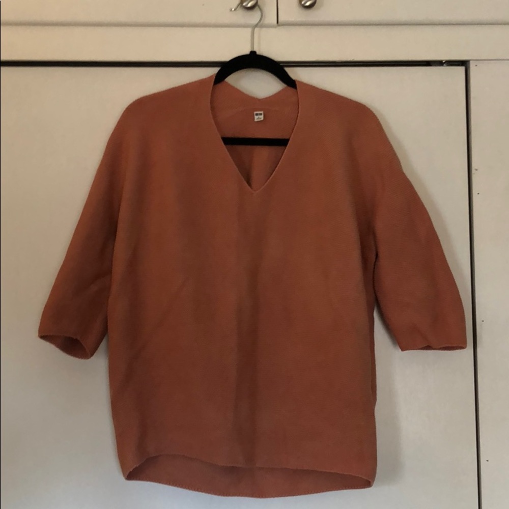 Uniqlo knit top